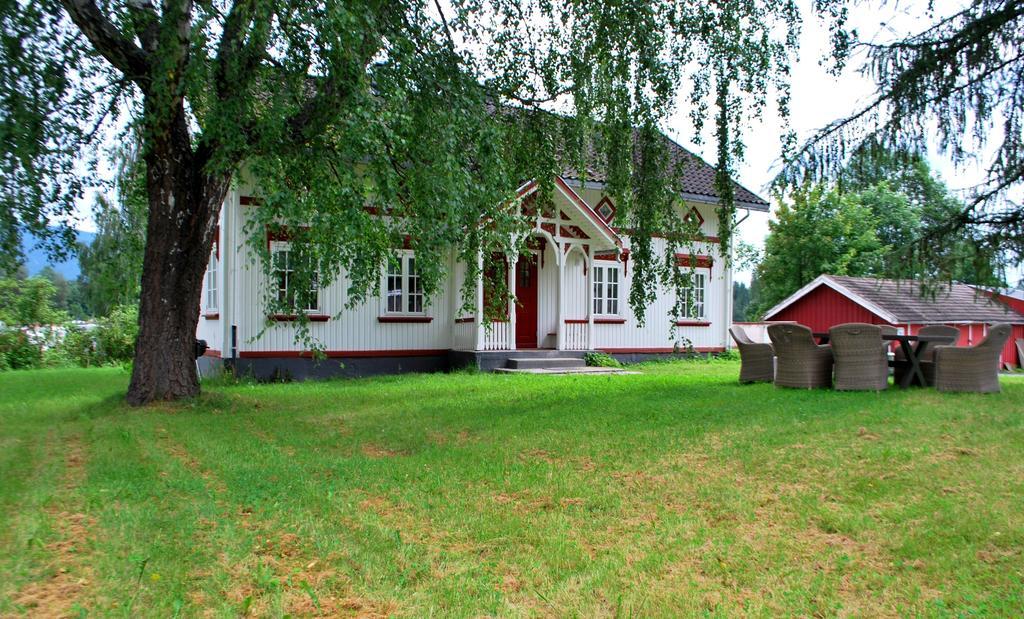 Beveroya Hytteutleie Og Camping بوه المظهر الخارجي الصورة