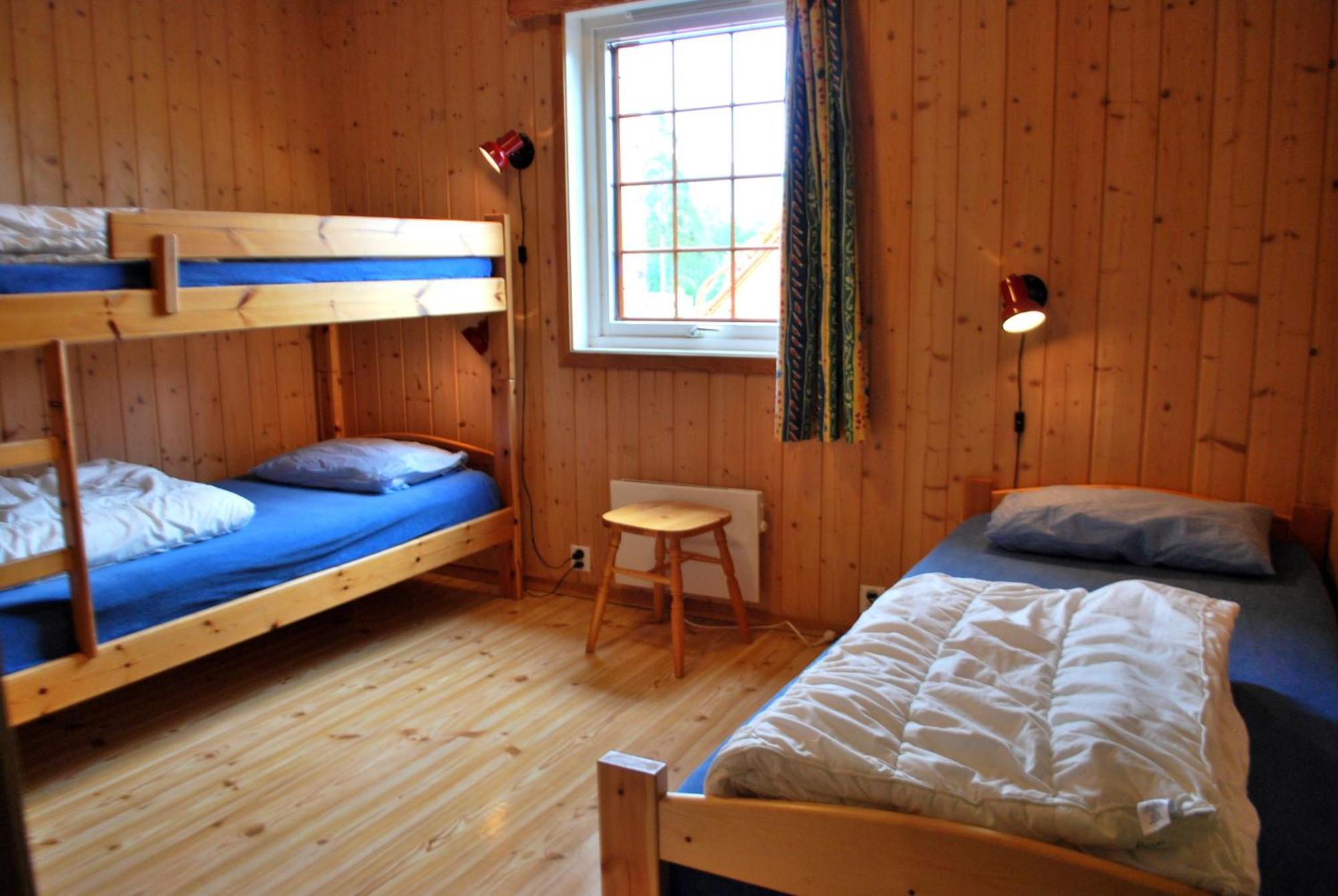 Beveroya Hytteutleie Og Camping بوه الغرفة الصورة